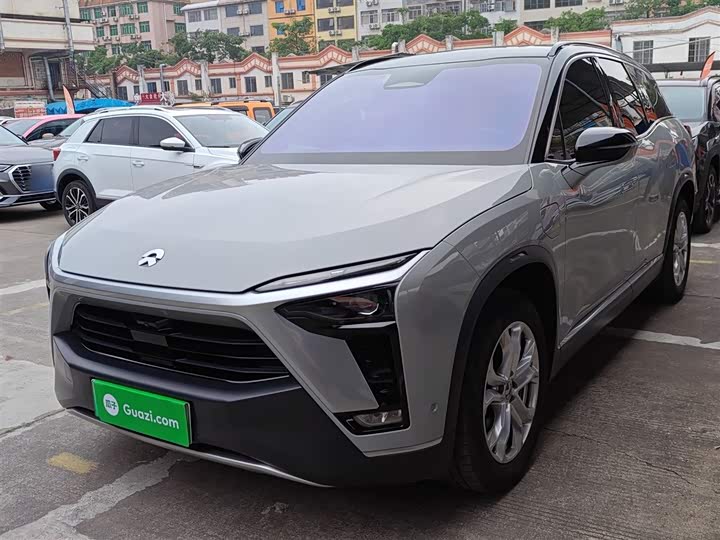 Фото 2 - Nio ES8