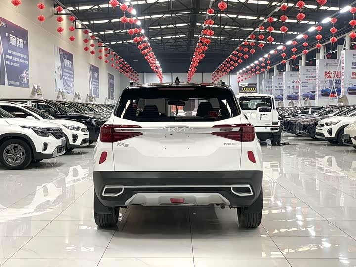 Фото 5 - Kia KX3