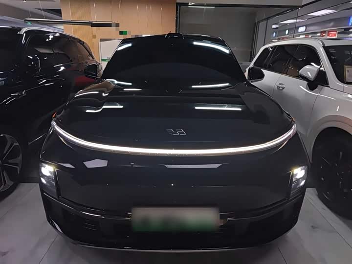 Фото 3 - LiXiang L8