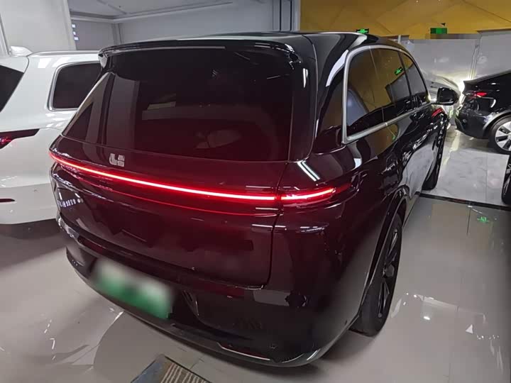 Фото 7 - LiXiang L8