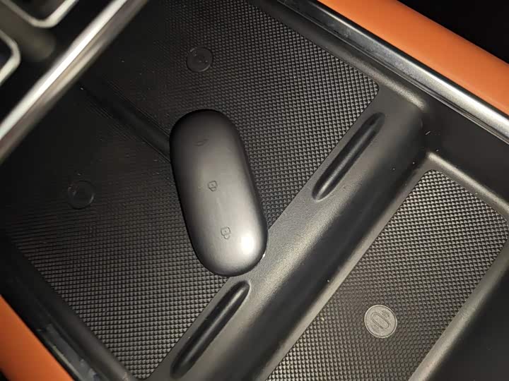 Фото 9 - LiXiang L8