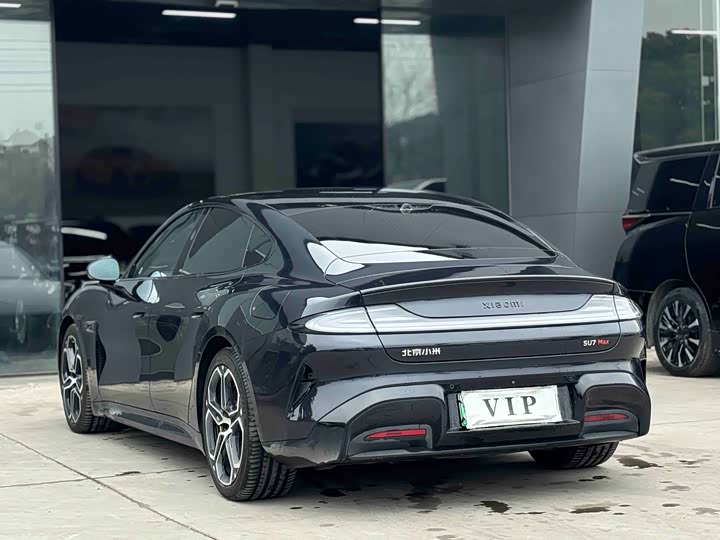 Фото 4 - Xiaomi SU7