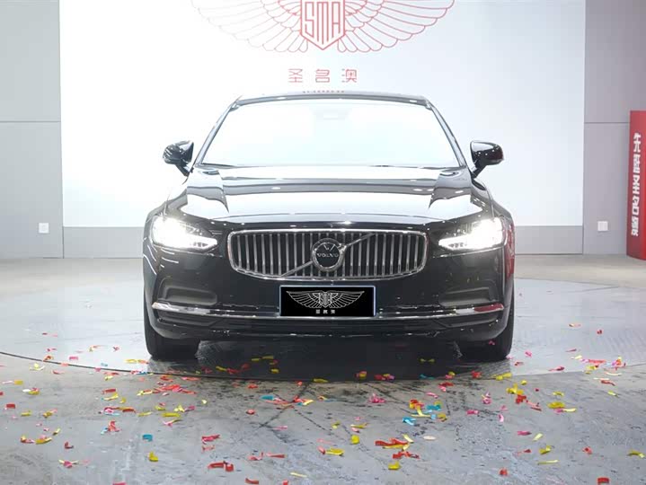 Фото 5 - Volvo S90