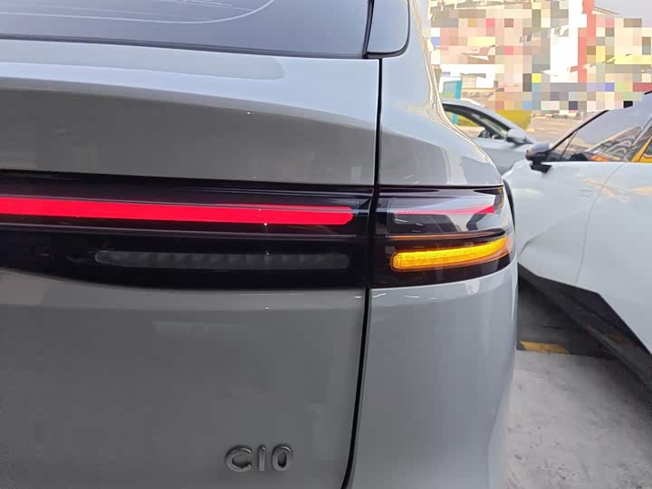 Фото 8 - Leapmotor C10