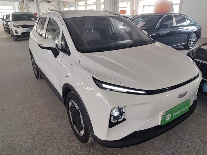 Фото 4 - Geely Geometry E Firefly