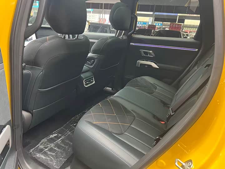 Фото 8 - Changan Deepal G318