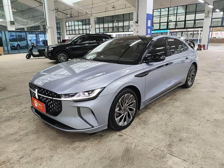 Фото 1 - Lincoln Z (Zephyr)