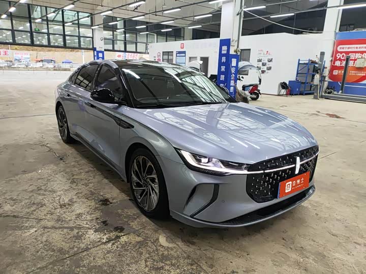 Фото 2 - Lincoln Z (Zephyr)