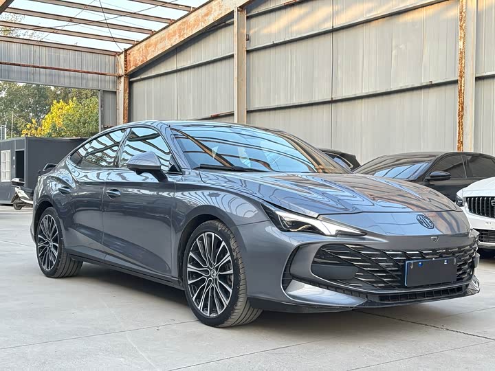 Фото 3 - MG Motor 7