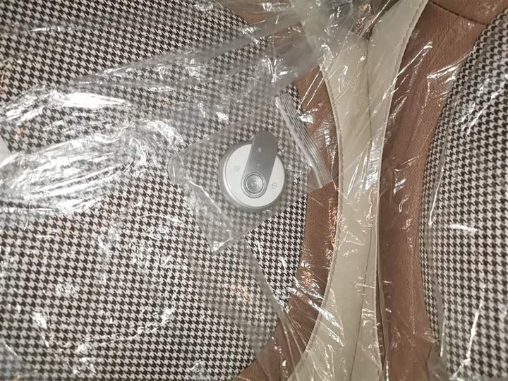 Фото 9 - Bestune Pony