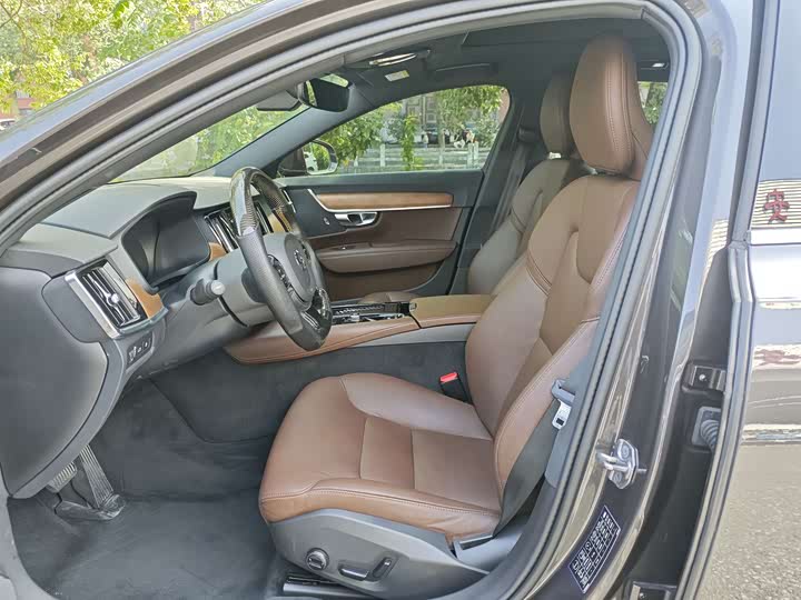 Фото 5 - Volvo S90 Hybrid