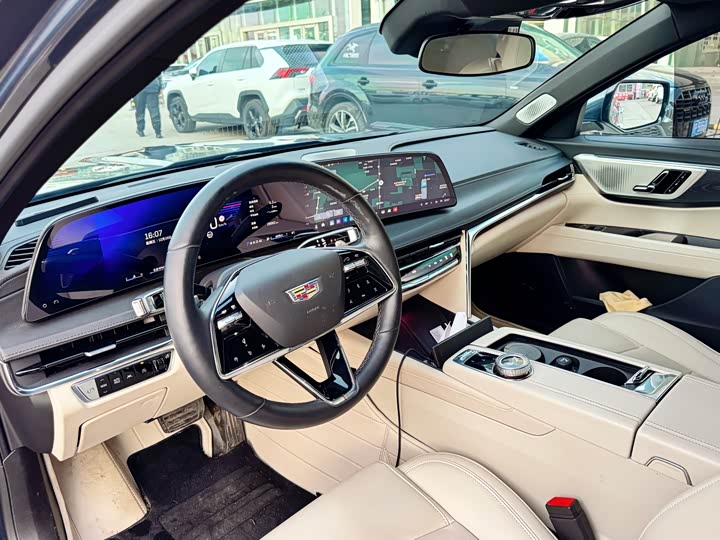 Фото 5 - Cadillac CT6
