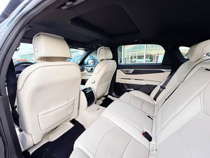 Фото 6 - Cadillac CT6