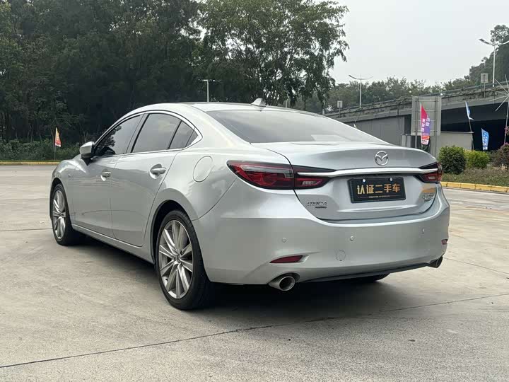 Фото 7 - Mazda Atenza