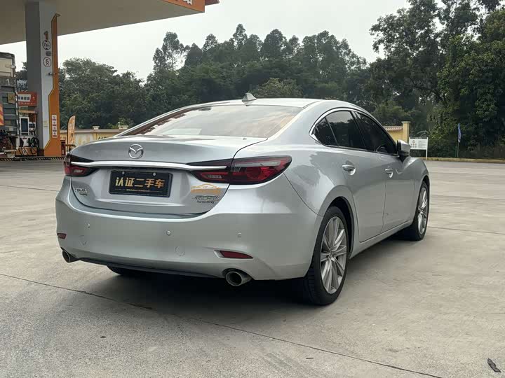 Фото 9 - Mazda Atenza