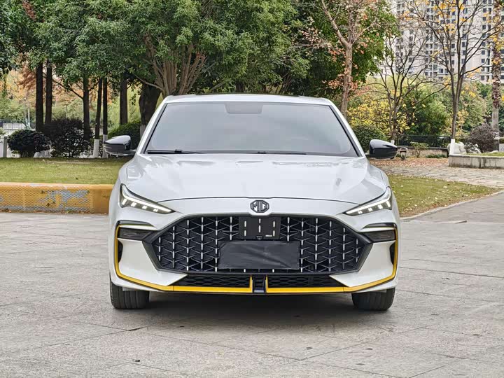 Фото 2 - MG Motor 6