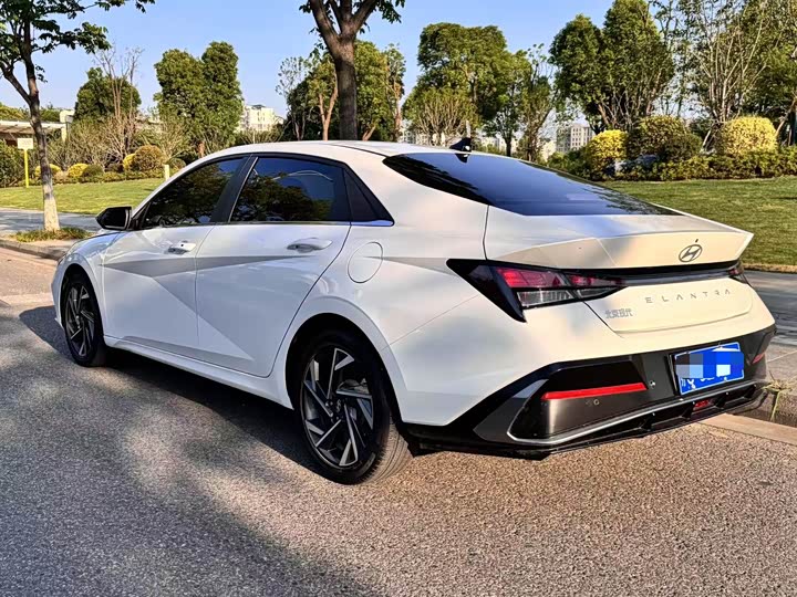 Фото 6 - Hyundai Elantra N line