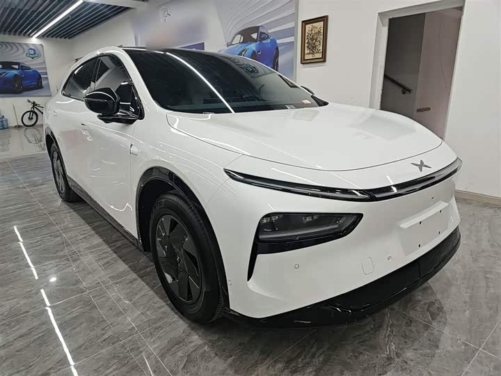 Фото 4 - XPeng G7