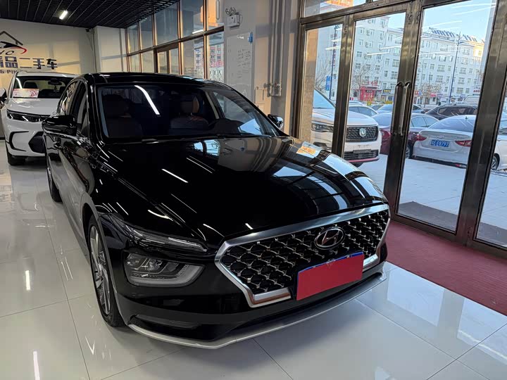 Фото 3 - Hyundai Mistra