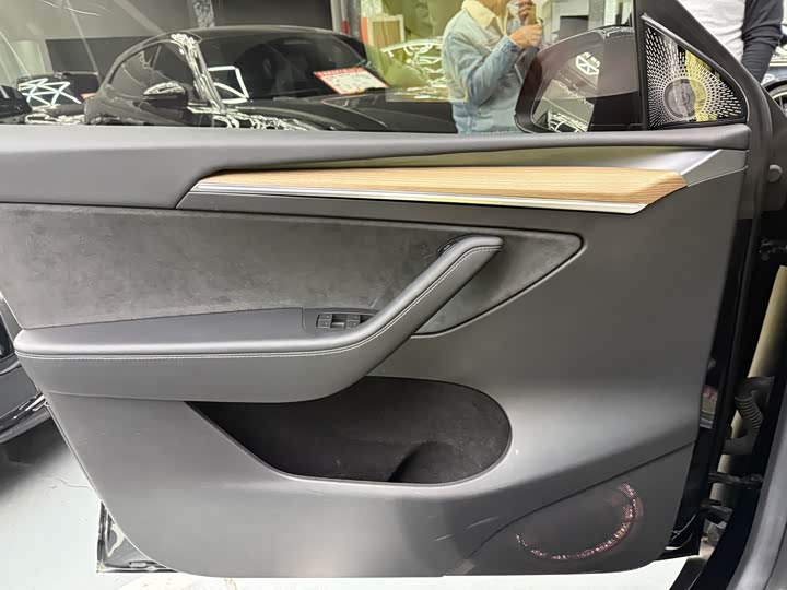 Фото 5 - Tesla Model Y