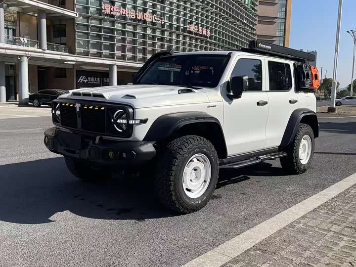 Фото 1 - Tank 300