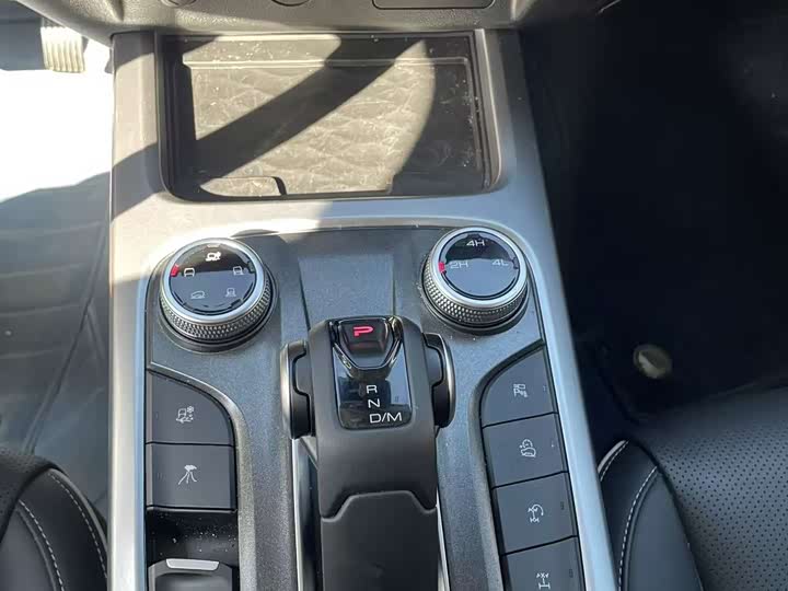 Фото 5 - Tank 300