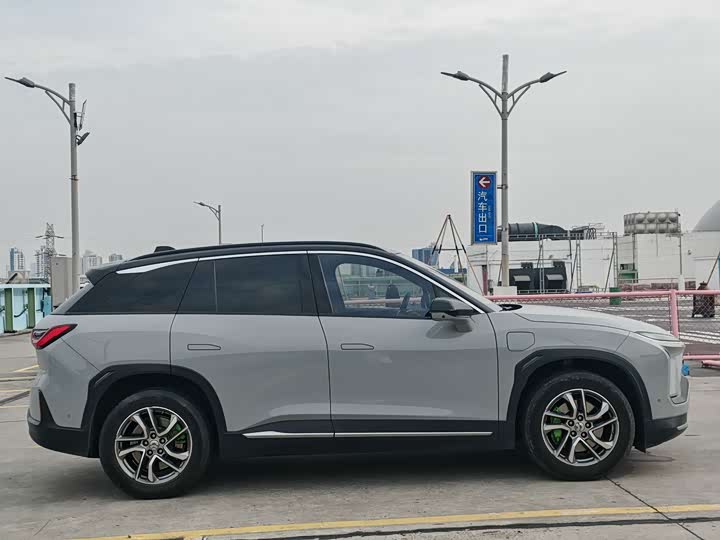 Фото 4 - Nio ES6