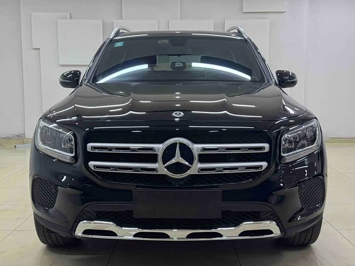 Фото 2 - Mercedes-Benz GLB-Class