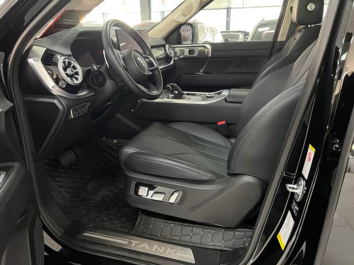 Фото 6 - Tank 400