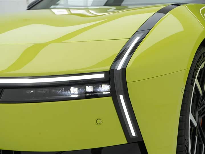 Фото 6 - XPeng P7