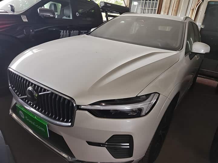 Фото 2 - Volvo XC60