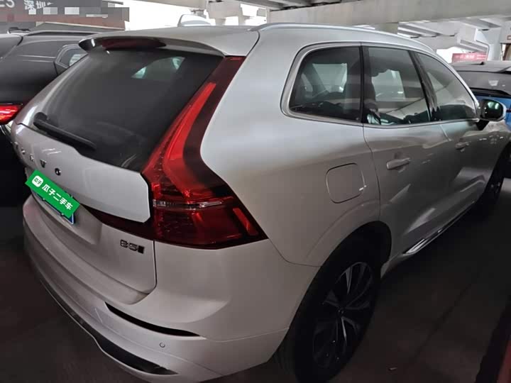 Фото 7 - Volvo XC60