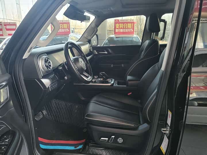 Фото 8 - Tank 300