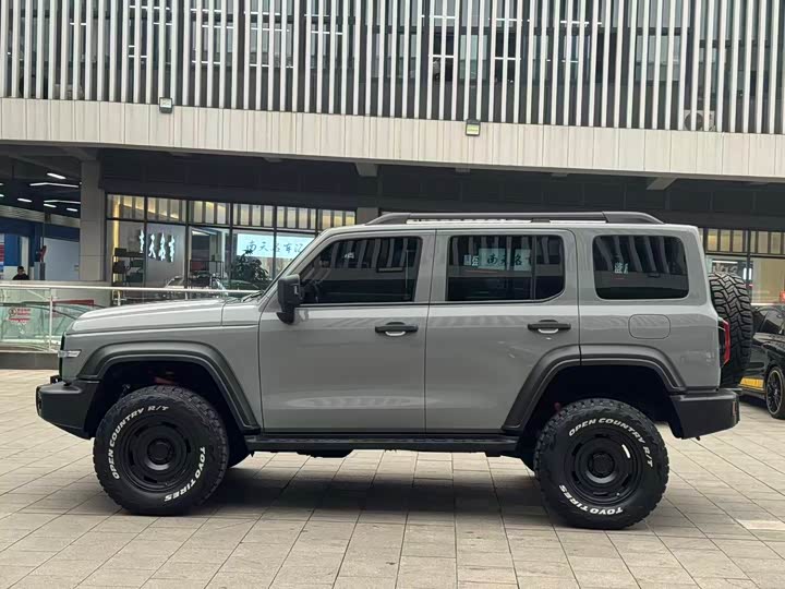 Фото 3 - Tank 300