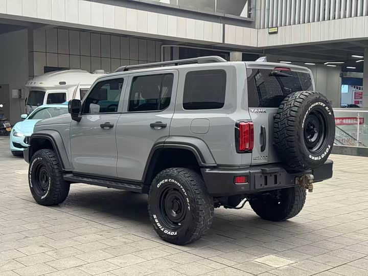 Фото 4 - Tank 300