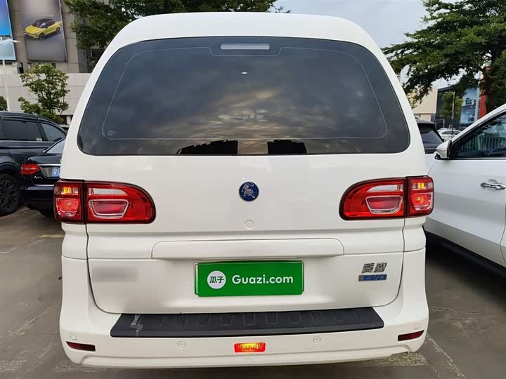 Фото 6 - Dongfeng Forthing Lingzhi M5 EV