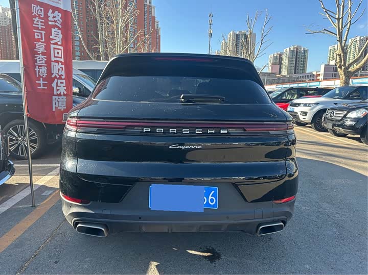 Фото 5 - Porsche Cayenne