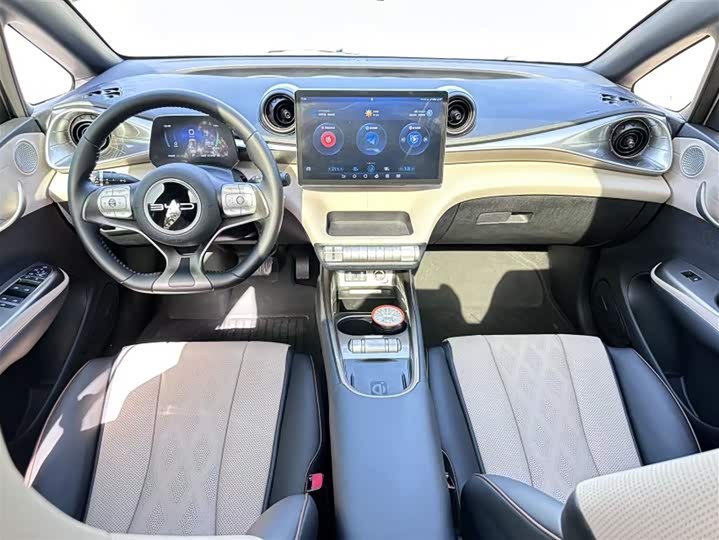 Фото 5 - BYD Dolphin