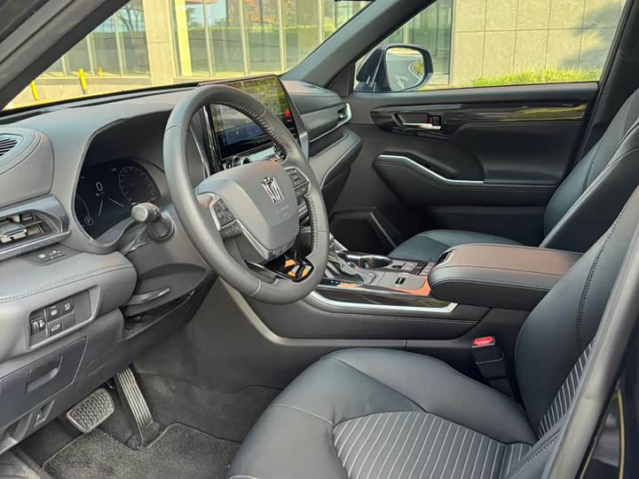 Фото 5 - Toyota Crown Kluger