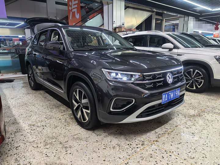 Фото 3 - Volkswagen Tayron