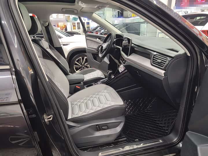 Фото 7 - Volkswagen Tayron