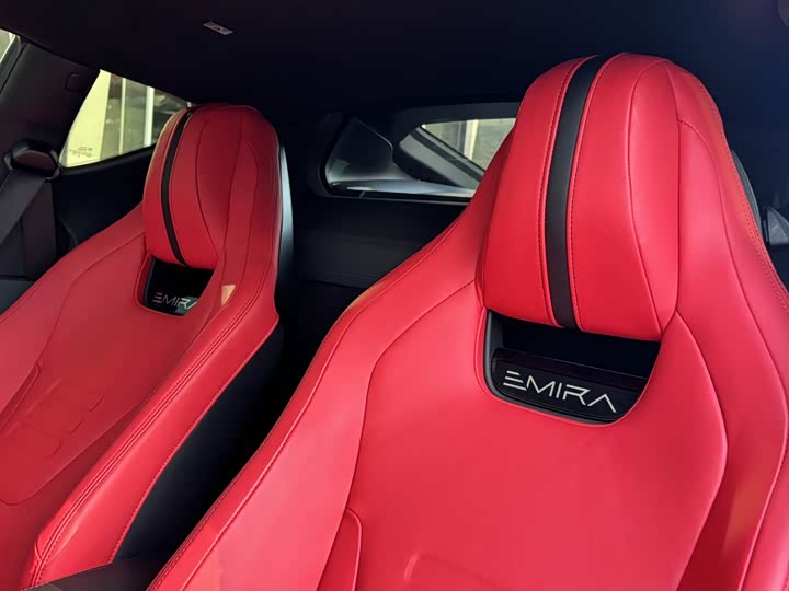 Фото 7 - Lotus Emira