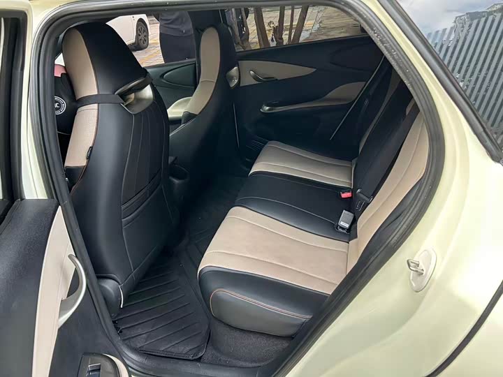 Фото 3 - BYD Dolphin