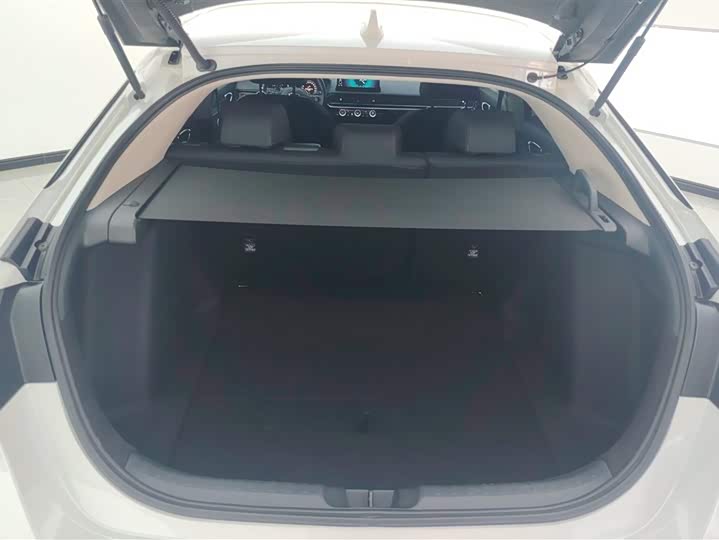 Фото 4 - Honda Integra