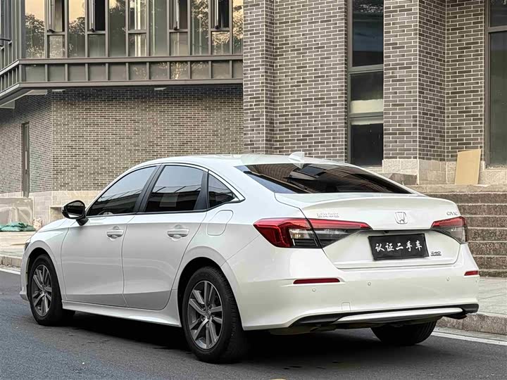 Фото 3 - Honda Civic