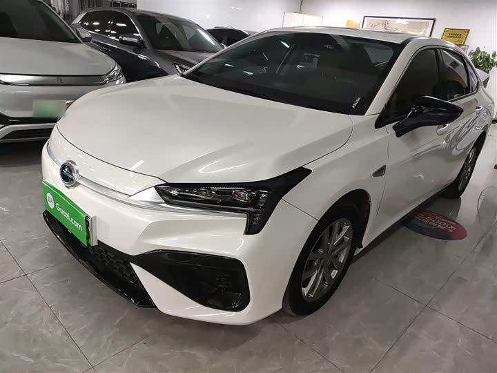 Фото 2 - GAC Aion S