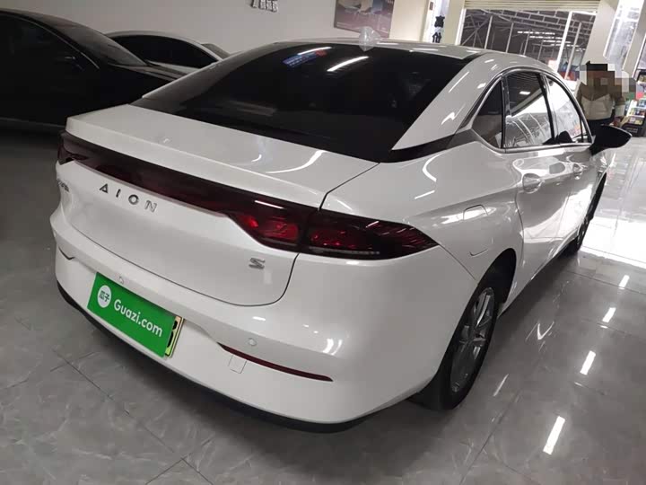 Фото 7 - GAC Aion S