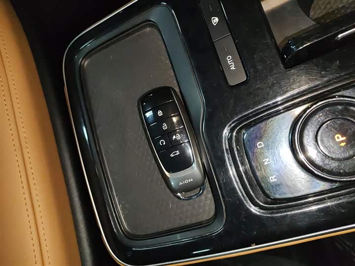 Фото 9 - GAC Aion S