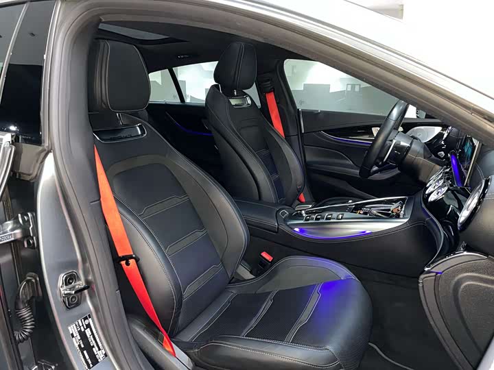 Фото 4 - Mercedes-Benz AMG GT