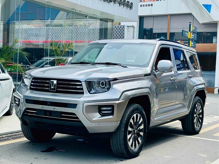 Фото 1 - Tank 700 Hybrid